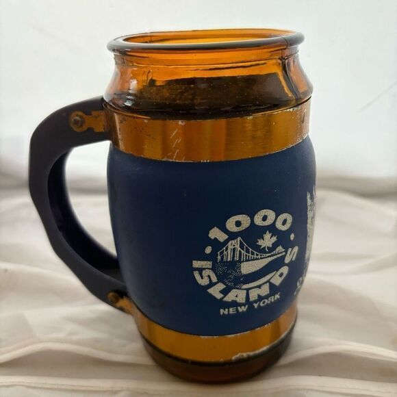 Bolst Island 1000 Islands New York Brown Barrel Souvenir Mug - Picture 2 of 7